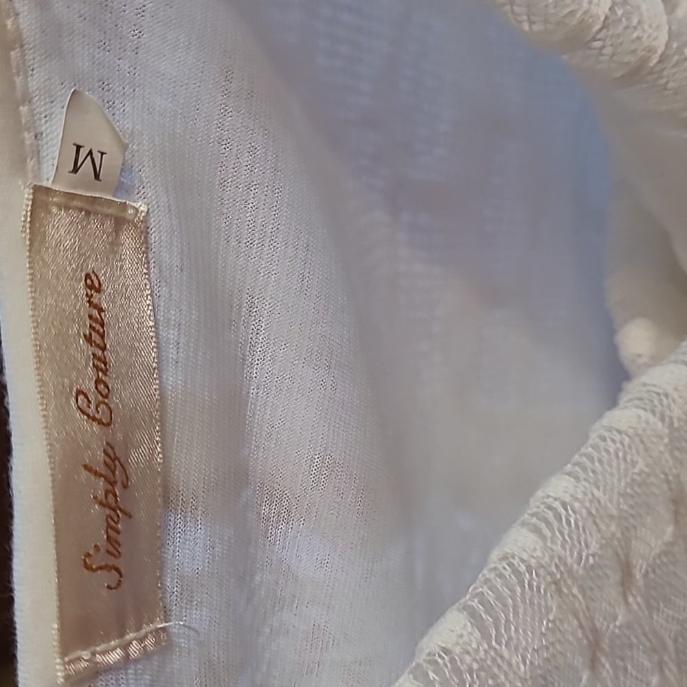Simply Couture Ivory Crochet Tunic - Picture 10 of 11